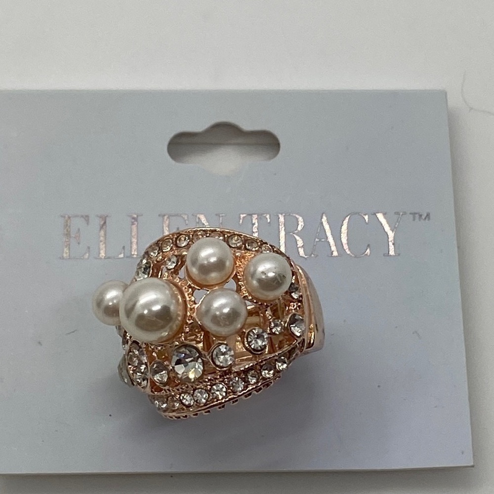 Ellen Tracy Faux Rose Gold Diamond Pearl Cocktail Ring One Size NWT - Picture 7 of 7
